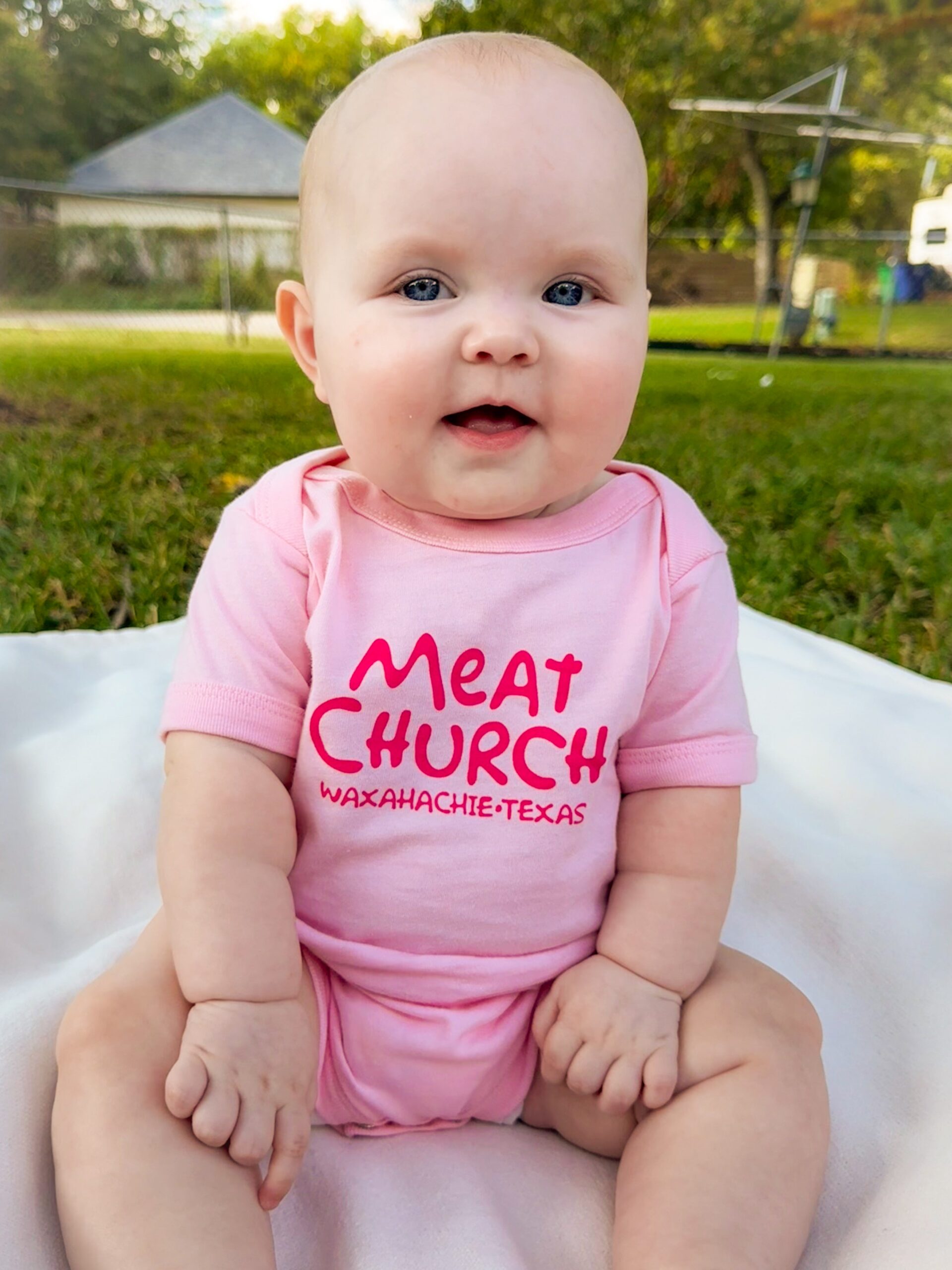 baby_girl_onesie.jpg